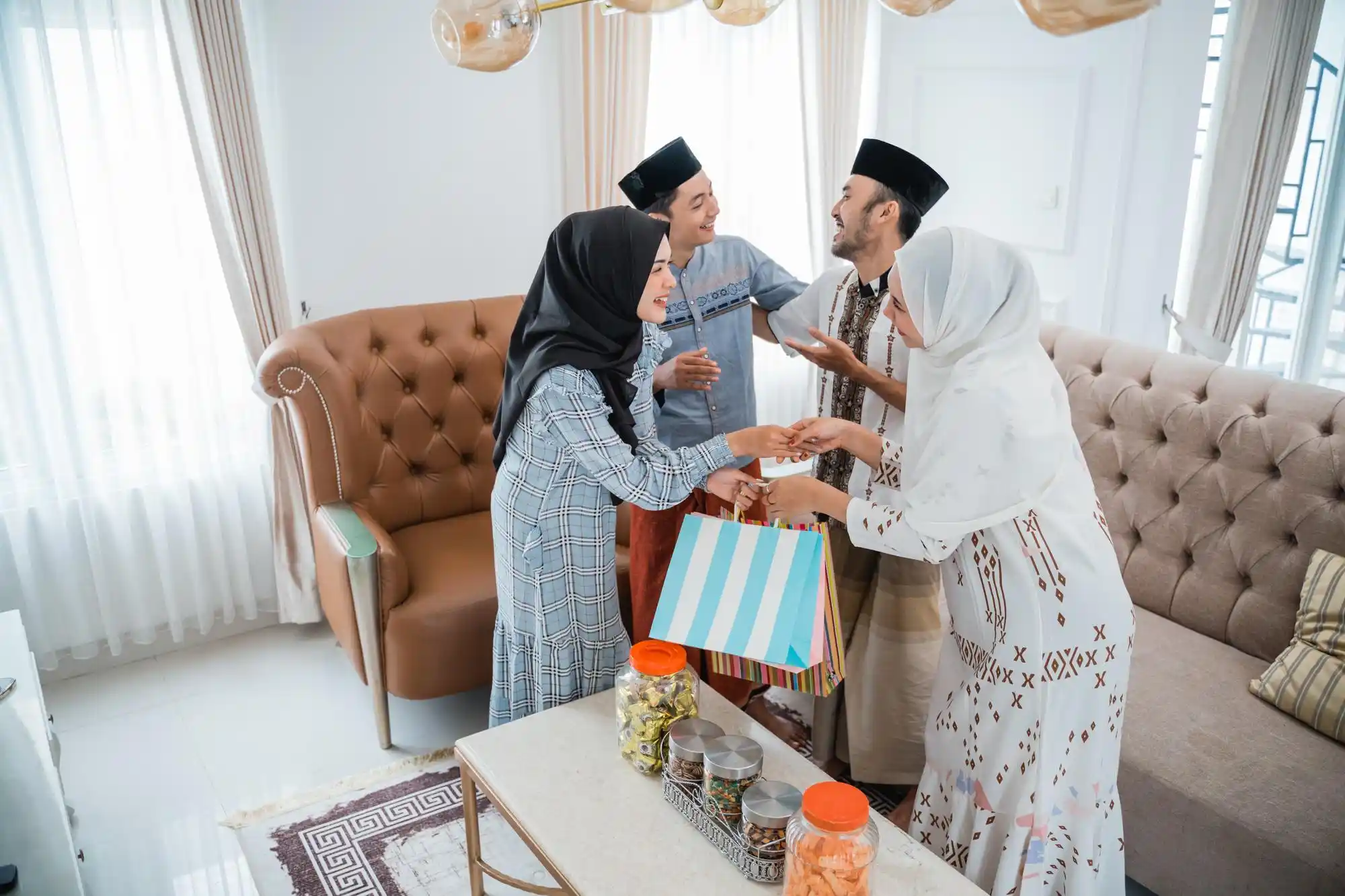 Bingkisan Idulfitri Termasuk Objek Pajak? Cek Aturannya